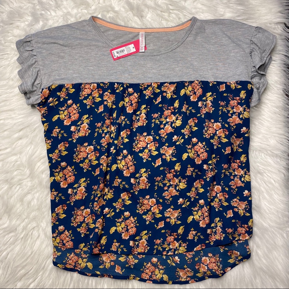 xhilaration women’s teal and floral top size M